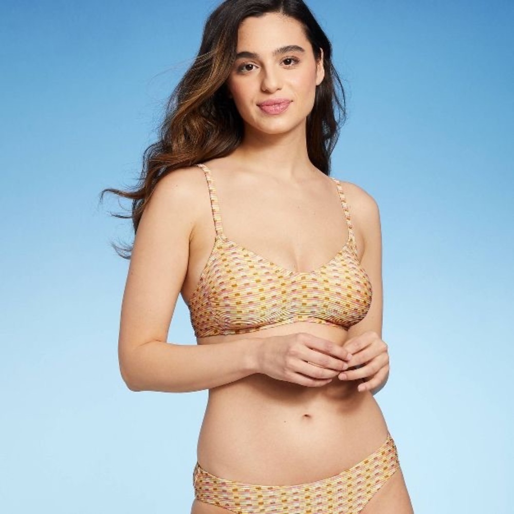 🖤 Mod Bikini Top - Picture 2 of 5